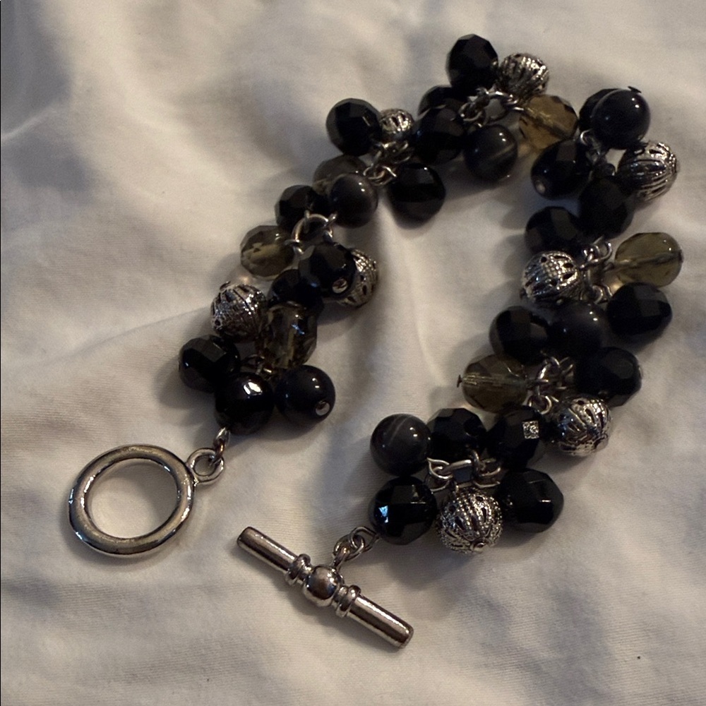Ralph Lauren Black Cluster Bead‎ Toggle Bracelet - Picture 3 of 5